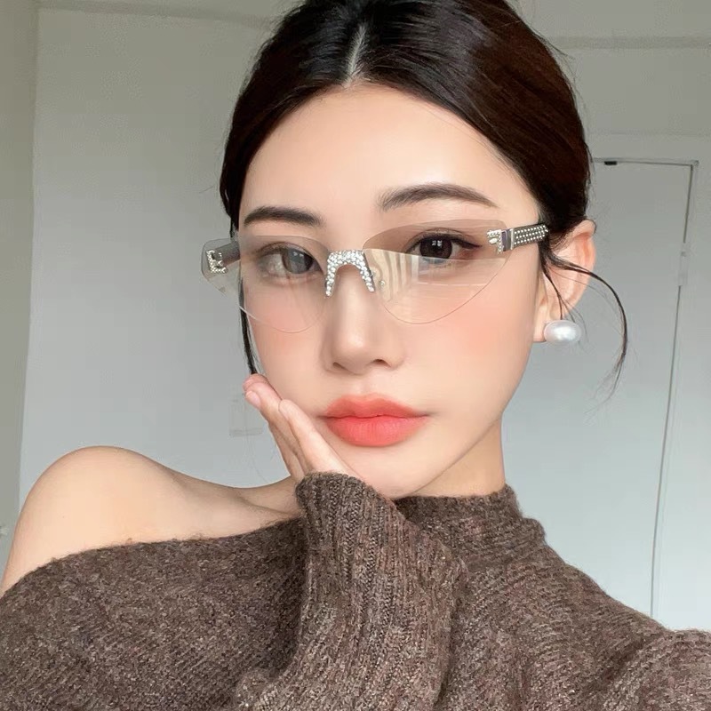 Luxury Lifestyle Store - Women's Sexy Cat Eye Rimless Rhinestone