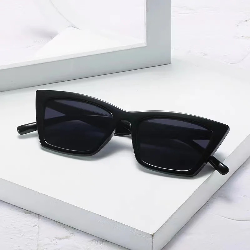 Luxury Cat Eye Black Sunglasse - Luxury Zone ulasan dan harga