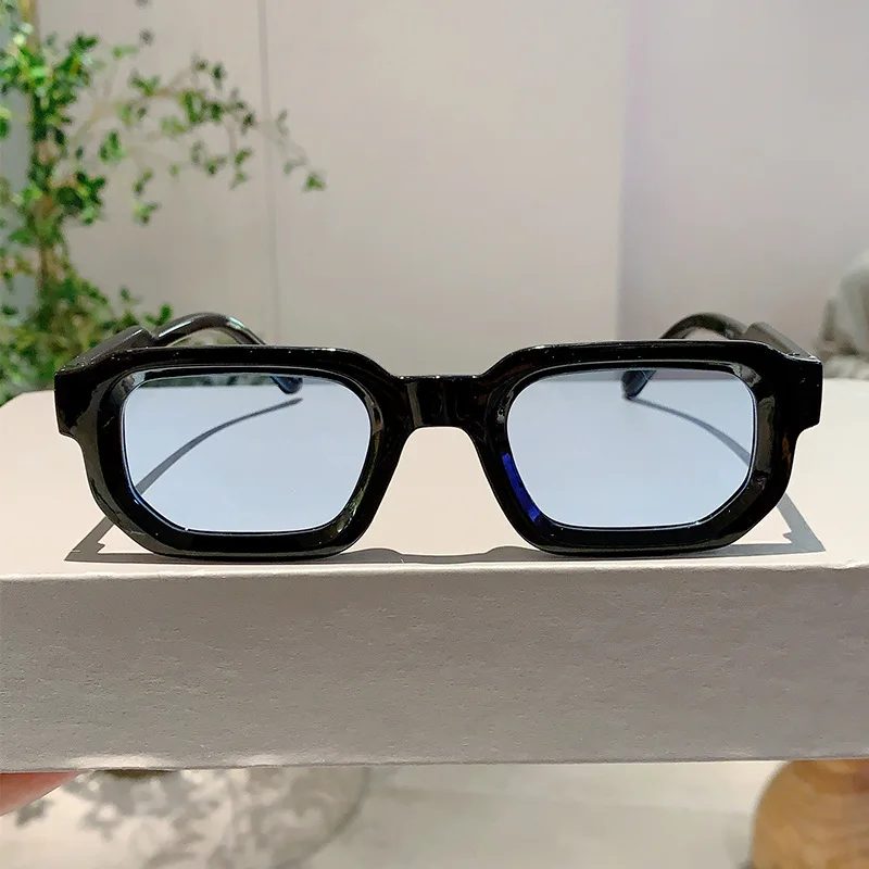 Vintage Rectangle Frame Sungla - Luxury Zone ulasan dan harga