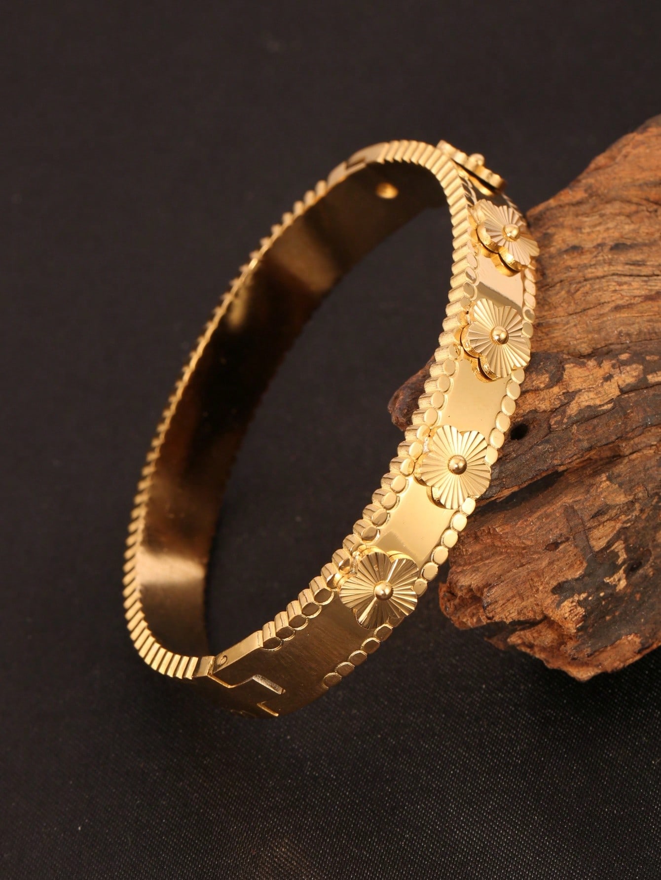 1 Piece of European and Americ - Luxury Lifestyle Jewelry ulasan dan harga